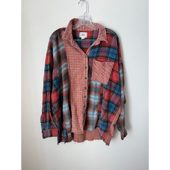 Urban Outfitters Patchwork BDG Robbie Spliced Flannel Button Down Size Large - Picture 3 of 9